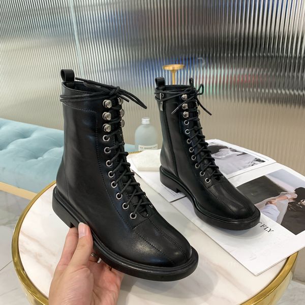 round toe rivets buckle ankle boots women lace up chunky heels motorcycle boots beige/black winter bottes femme ns104
round toe rivets buckle ankle boots women lace up chunky heels motorcycle boots beige/black winter bottes femme ns104
