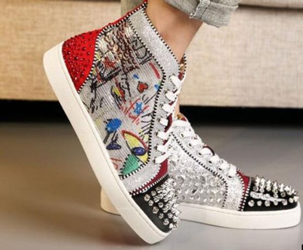 luxury designer red bottom sneakers women men shoes luxury print silver pik no limit rare studs and rhinestones graffiti sneaker t07, Black
luxury designer red bottom sneakers women men shoes luxury print silver pik no limit rare studs and rhinestones graffiti sneaker t07, Black
