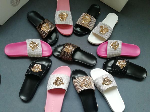 the latest 2020 fashion designer designs the most fashionable slippers and sandals for men and women, Black
the latest 2020 fashion designer designs the most fashionable slippers and sandals for men and women, Black