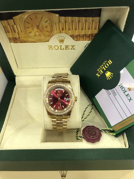 with original box president day date 18k gold perpetual luxury mens watch diamond bezel stainless steel original strap automatic men watches
with original box president day date 18k gold perpetual luxury mens watch diamond bezel stainless steel original strap automatic men watches