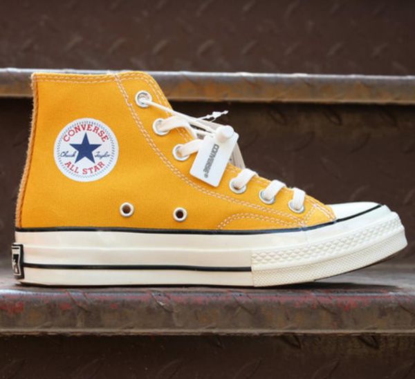 brand new 12 colors 1970s star all high low classic canvas shoes skateboard sneakers men's women's designer casual shoes
brand new 12 colors 1970s star all high low classic canvas shoes skateboard sneakers men's women's designer casual shoes