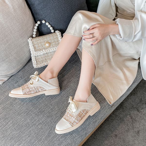 england sequined cloth patchwork ribbon lace-up oxfords shoes women round toe shallow mouth loafers soft leather derby shoes2020, Black
england sequined cloth patchwork ribbon lace-up oxfords shoes women round toe shallow mouth loafers soft leather derby shoes2020, Black