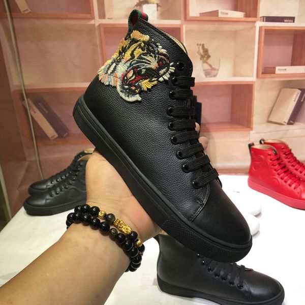 european and american couples high-end shoes 2019 autumn new scalp embroidered tiger shoes for mens and women leisure sports s04, Black
european and american couples high-end shoes 2019 autumn new scalp embroidered tiger shoes for mens and women leisure sports s04, Black