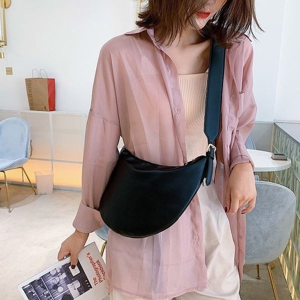 2020 new korean version of the shoulder bag women's casual fashion wide shoulder strap large capacity
2020 new korean version of the shoulder bag women's casual fashion wide shoulder strap large capacity