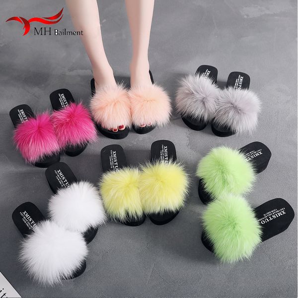 2018 new wedge heel slippers female summer wear wild fox fur cool sandals high heel thick non-slip flip word ladies slipper f39, Black
2018 new wedge heel slippers female summer wear wild fox fur cool sandals high heel thick non-slip flip word ladies slipper f39, Black