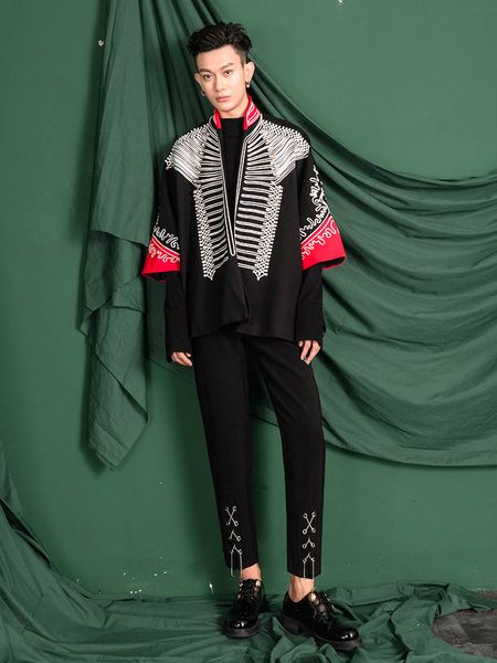 nightclub hairdressers embroidered tide loose capes men's court coats irregularly designed trench coats, Tan;black
nightclub hairdressers embroidered tide loose capes men's court coats irregularly designed trench coats, Tan;black