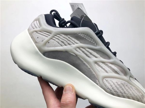 est originals 47boost 700 v3 azael kanye west running shoes men women wave runner glow in the dark authentic sneakers sports with box
est originals 47boost 700 v3 azael kanye west running shoes men women wave runner glow in the dark authentic sneakers sports with box