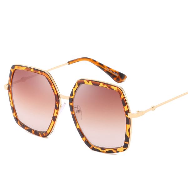 women's big box sunglasses women's brand designer big box sunglasses outdoor shade big fashion classic ladies sunglasses new, White;black
women's big box sunglasses women's brand designer big box sunglasses outdoor shade big fashion classic ladies sunglasses new, White;black