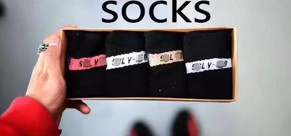 2018 new ock with box 4 color men women ock ize port ock for running hoe high quality
2018 new ock with box 4 color men women ock ize port ock for running hoe high quality