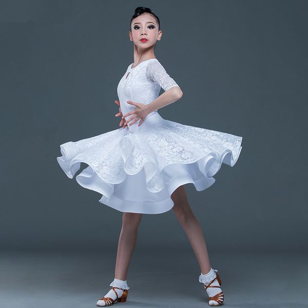 новые дети латинской бальных танцев платье девушки performance latin костюм детский танец топ юбка наборы competition костюмы, Black;red
новые дети латинской бальных танцев платье девушки performance latin костюм детский танец топ юбка наборы competition костюмы, Black;red