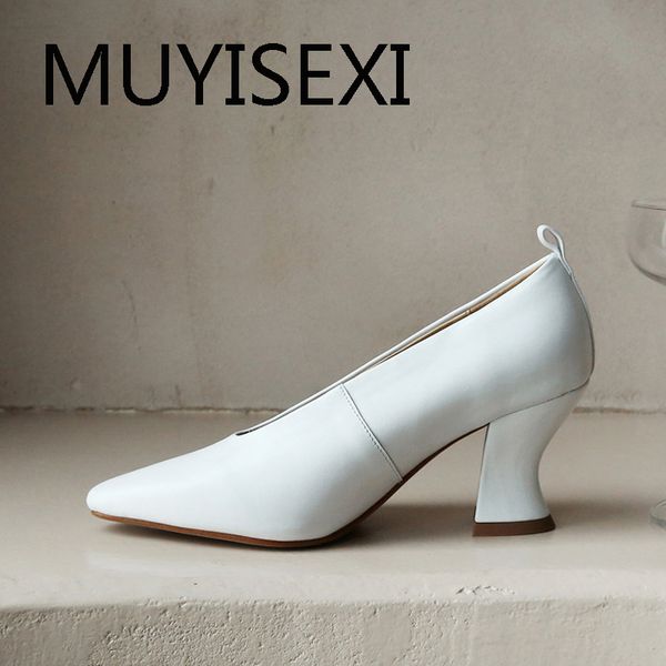brand women pumps genuine leather fashion vintage loafers shoes slip on square toe high heels plus size ox08 muyisexi, Black
brand women pumps genuine leather fashion vintage loafers shoes slip on square toe high heels plus size ox08 muyisexi, Black