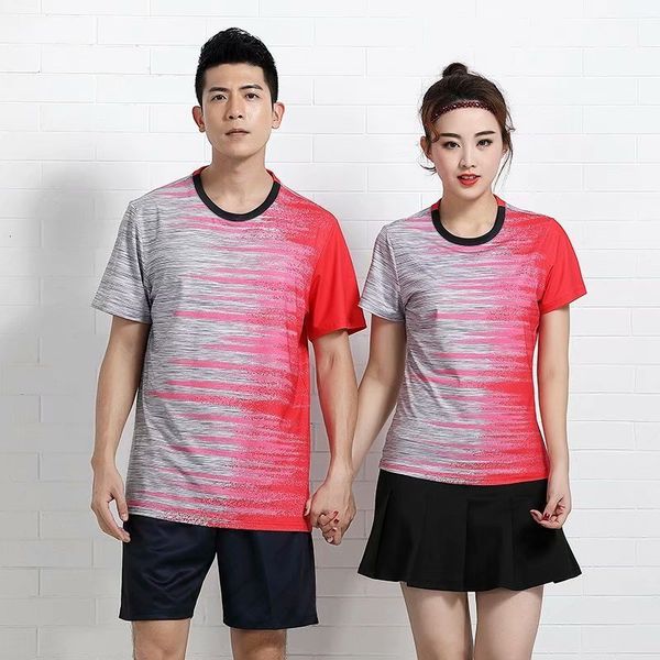 short sleeve badminton serve suit men and women speed do tennis clothes match training jersey number, Black
short sleeve badminton serve suit men and women speed do tennis clothes match training jersey number, Black