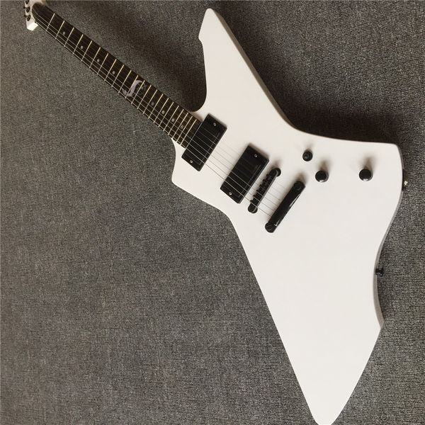 ltd explorer snake byte james hetfield signature white electric guitar rosewood fretboard, 9v battery box copy emg pickups, bl
ltd explorer snake byte james hetfield signature white electric guitar rosewood fretboard, 9v battery box copy emg pickups, bl
