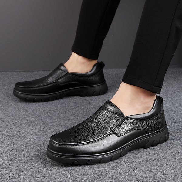 genuine leather shoes men slip on loafers comfortable fashion casual shoes business dress men moccasins big size 47 l4, Black
genuine leather shoes men slip on loafers comfortable fashion casual shoes business dress men moccasins big size 47 l4, Black