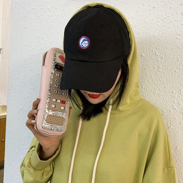 creative funny personality phone model clutch bag european and american fashion sequin mobile phone small bag for girls 2020 new
creative funny personality phone model clutch bag european and american fashion sequin mobile phone small bag for girls 2020 new