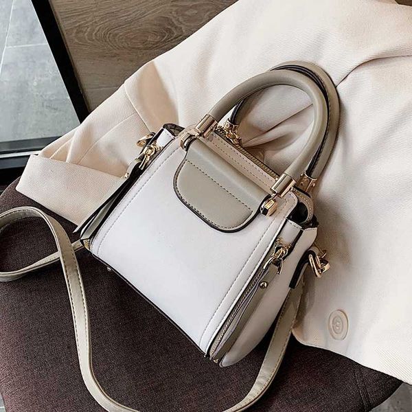 advanced women's bag 2020 spring new style fashionable student simple messenger bag
advanced women's bag 2020 spring new style fashionable student simple messenger bag