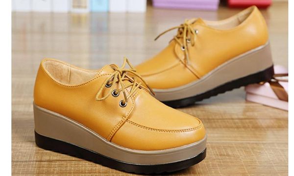 2019 women's shoes in spring and autumn with new style slope heel round head@7081, Black
2019 women's shoes in spring and autumn with new style slope heel round head@7081, Black