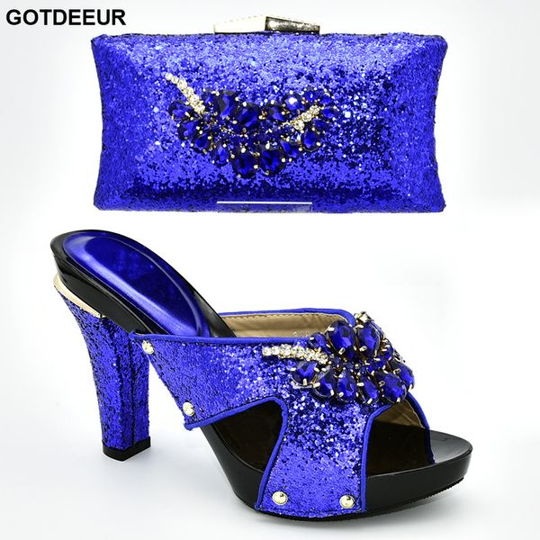 fashion italian shoes and bags matching set decorated with rhinestone women shoes and bag set in italy slip on pumps, Black
fashion italian shoes and bags matching set decorated with rhinestone women shoes and bag set in italy slip on pumps, Black