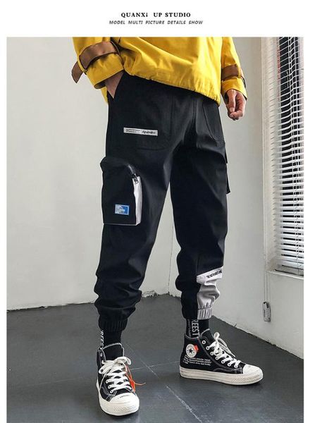2020 hip hop joggers men black harem pants multi-pocket locomotive boy sweatpants streetwear fashion functional cargo pants
2020 hip hop joggers men black harem pants multi-pocket locomotive boy sweatpants streetwear fashion functional cargo pants