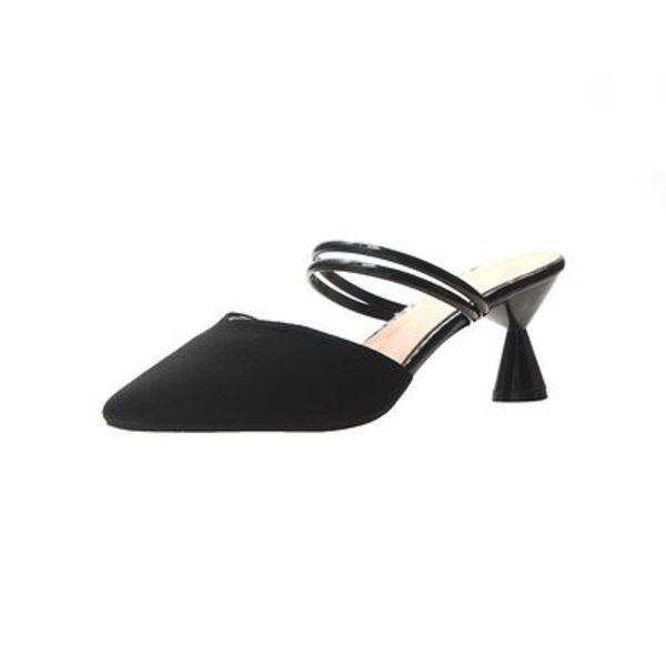 net red sandals and slippers women wear 2019 new pointed female muller shoes baotou two wearing high heels, Black
net red sandals and slippers women wear 2019 new pointed female muller shoes baotou two wearing high heels, Black