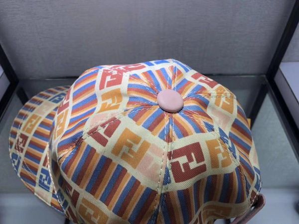 with box Luxury Unisex Spring Autumn Snapback Brand Baseball cap Embroidery Letter for Men women Fashion Sport football designer Hat
with box Luxury Unisex Spring Autumn Snapback Brand Baseball cap Embroidery Letter for Men women Fashion Sport football designer Hat