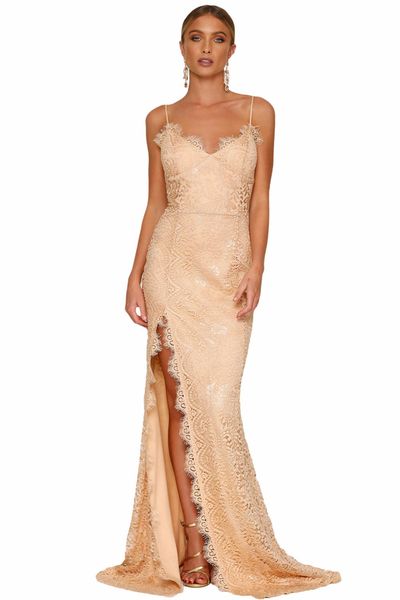 party gowns nude yum lacy spaghetti strap lace backless special occasion dresses vestidos de festa long 2019 new sleeveless maxi dress, White;black
party gowns nude yum lacy spaghetti strap lace backless special occasion dresses vestidos de festa long 2019 new sleeveless maxi dress, White;black