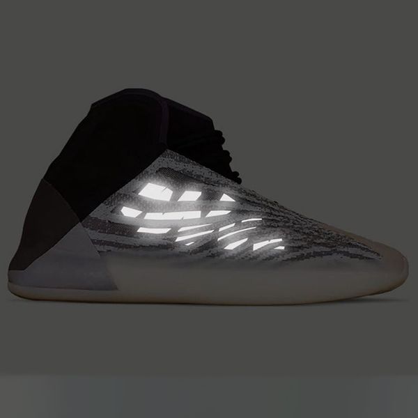 quantum mens basketball shoes new kanye west 3m reflective triple black outdoor men women designer sport sneakers eur 36-47
quantum mens basketball shoes new kanye west 3m reflective triple black outdoor men women designer sport sneakers eur 36-47