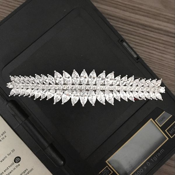 fashion bridal zircon hairpin clip sleek minimalist clip spring clip barrette head piece wedding hair piece jewelry ss001, White;golden
fashion bridal zircon hairpin clip sleek minimalist clip spring clip barrette head piece wedding hair piece jewelry ss001, White;golden