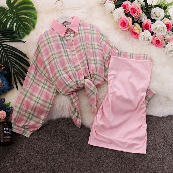2020 summer new stand collar long-sleeved plaid sunscreen shirt tube pleated dress set, White
2020 summer new stand collar long-sleeved plaid sunscreen shirt tube pleated dress set, White