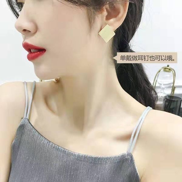 fashions tassel dangle earrings for women luxury designer fringe danling earrings gold silver ear studs s925 silver needle jewelry love gift
fashions tassel dangle earrings for women luxury designer fringe danling earrings gold silver ear studs s925 silver needle jewelry love gift
