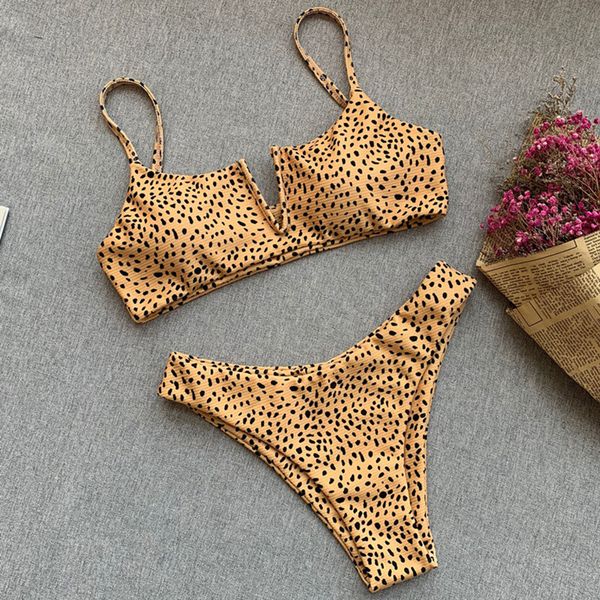 new 2020 polka dot underwired bikini women high leg cut swimwear female ribbed swimsuit brazilian bikini set bathing suit, White;black
new 2020 polka dot underwired bikini women high leg cut swimwear female ribbed swimsuit brazilian bikini set bathing suit, White;black