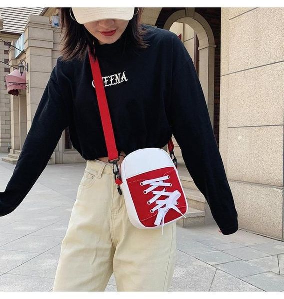 2020 new korean casual shoulder messenger bag women's cute fashion messenger bag ladies
2020 new korean casual shoulder messenger bag women's cute fashion messenger bag ladies