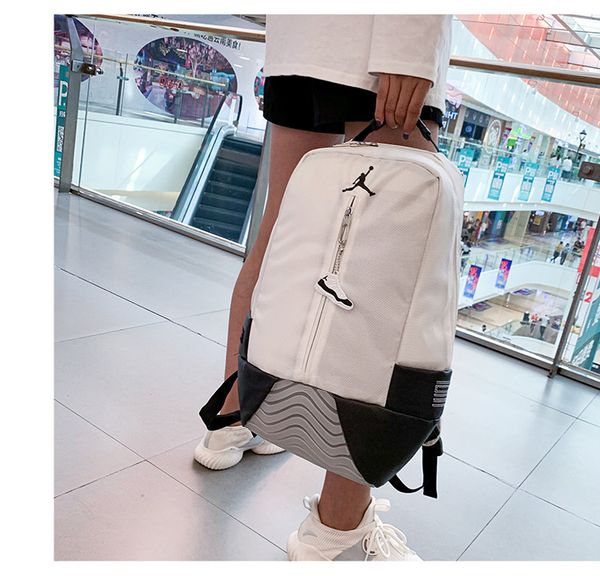 19ss горячие продажи марка мужчины спорт рюкзак сумка открытый высокое качество горячие продажи повседневные сумки полиэстер черный бесплатн
19ss горячие продажи марка мужчины спорт рюкзак сумка открытый высокое качество горячие продажи повседневные сумки полиэстер черный бесплатн