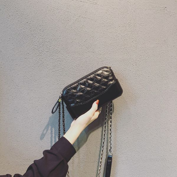 graceful roam bag women's 2020 new style fashion korean-style versatile shoulder bag rhombus chain
graceful roam bag women's 2020 new style fashion korean-style versatile shoulder bag rhombus chain