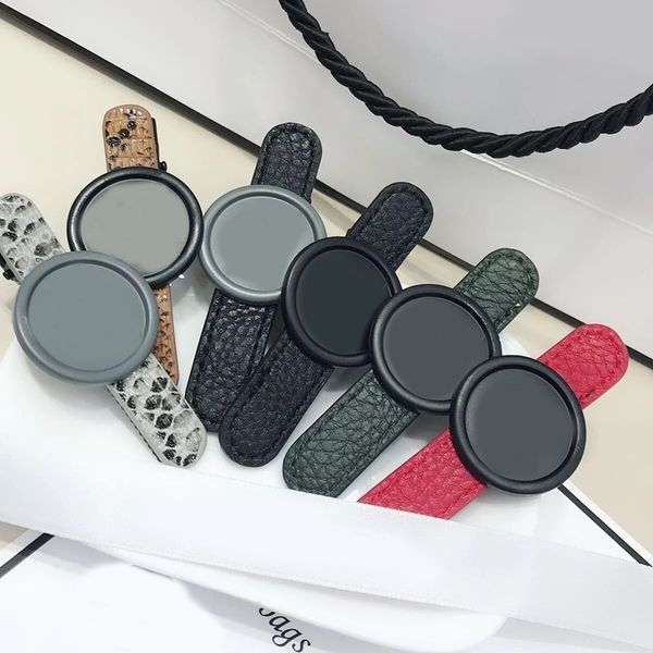 7x1.5cm multicolor кожи зажим шпилька одно слова коллекция клип коготь клип парик ледис ювелирных вип подарок 12pcs / серия, Slivery;golden
7x1.5cm multicolor кожи зажим шпилька одно слова коллекция клип коготь клип парик ледис ювелирных вип подарок 12pcs / серия, Slivery;golden