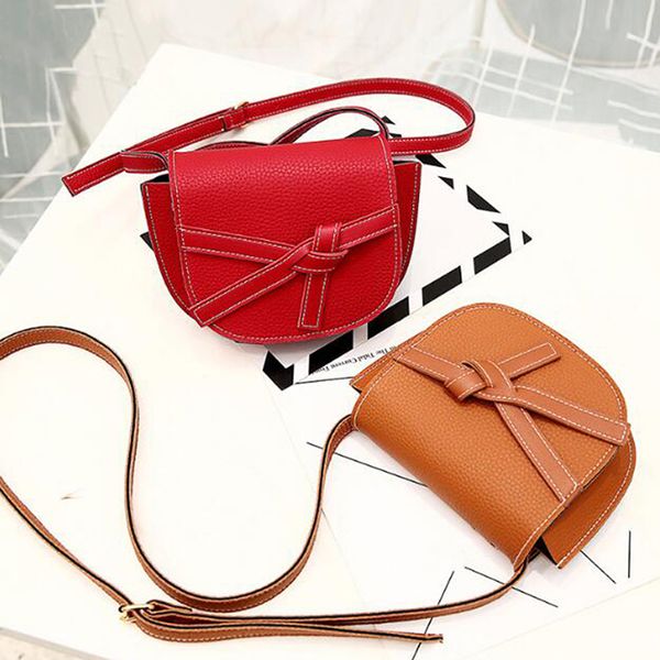 new fashion women bag 2020 korean version shoulder packet pu leather trendy one shoulder shell bags bolsa feminina
new fashion women bag 2020 korean version shoulder packet pu leather trendy one shoulder shell bags bolsa feminina