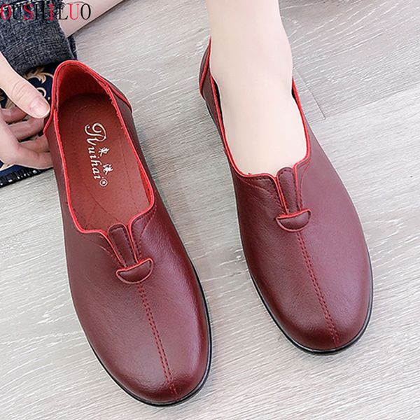 spring women flat shoes leather casual loafers female fashion slip on moccasins mother shoes comfort ladies footwear t200408, Black
spring women flat shoes leather casual loafers female fashion slip on moccasins mother shoes comfort ladies footwear t200408, Black