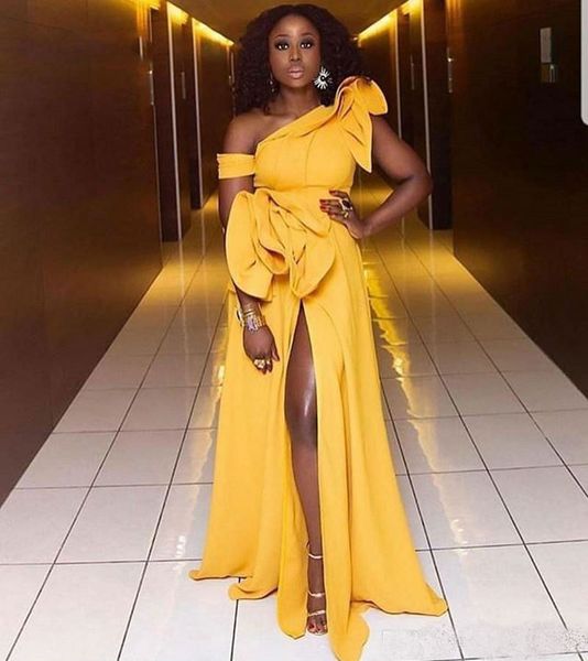 stylish yellow split prom dresses long one shoulder ruffles evening gowns a line satin formal party dress, Black;red
stylish yellow split prom dresses long one shoulder ruffles evening gowns a line satin formal party dress, Black;red