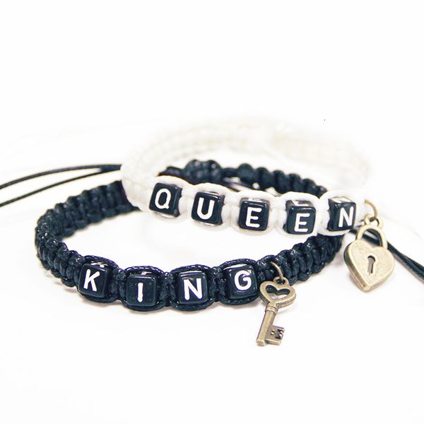 2pcs/pair couple bracelets black king and white queen with key lock rope chains lovers gift handmade charm bracelets accessories, Golden;silver
2pcs/pair couple bracelets black king and white queen with key lock rope chains lovers gift handmade charm bracelets accessories, Golden;silver