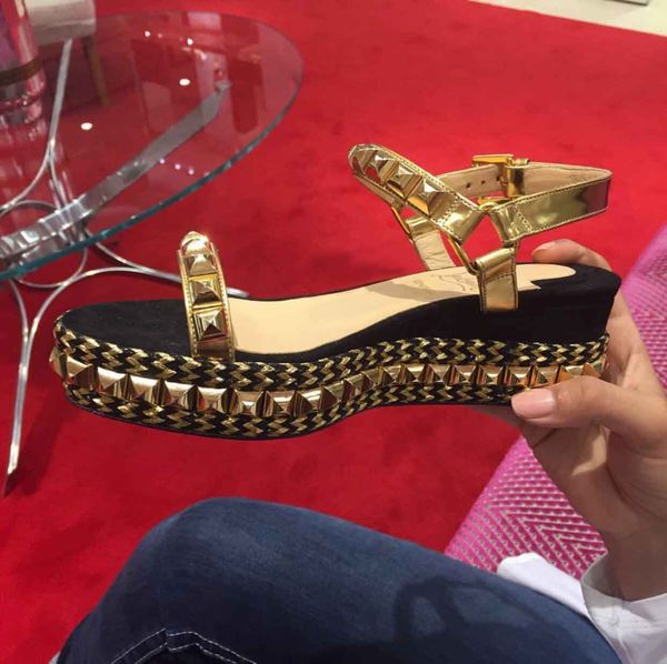 high-quality women sandals cataclou studs red bottom wedges brand designer beach sandalias platfrom flats ankle strap rivets gladiator sanda, Black
high-quality women sandals cataclou studs red bottom wedges brand designer beach sandalias platfrom flats ankle strap rivets gladiator sanda, Black