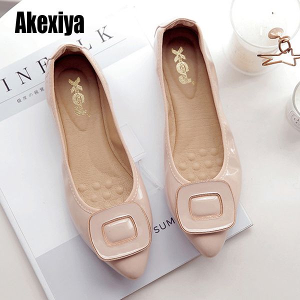 flat shoes women soft ballet shoes woman high qualiy casual pointed toe ballerina flats ladies pu leather s940, Black
flat shoes women soft ballet shoes woman high qualiy casual pointed toe ballerina flats ladies pu leather s940, Black