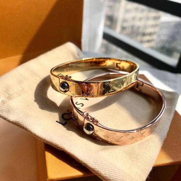 Bracelete famous_shoes2
Bracelete famous_shoes2