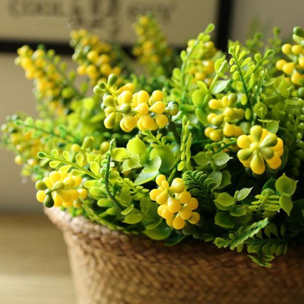 1bunch пластиковые ягоды фрукты трава завод поддельные цветы букет шелковый цветок свадебная композиция домашнее украшение 5 цветов
1bunch пластиковые ягоды фрукты трава завод поддельные цветы букет шелковый цветок свадебная композиция домашнее украшение 5 цветов