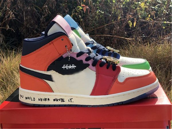 2019 release melody ehsani x air authentic 1 mid wmns fearless retro habanero red 1s basketball shoes men women sneakers with box cq7629-100, Black
2019 release melody ehsani x air authentic 1 mid wmns fearless retro habanero red 1s basketball shoes men women sneakers with box cq7629-100, Black
