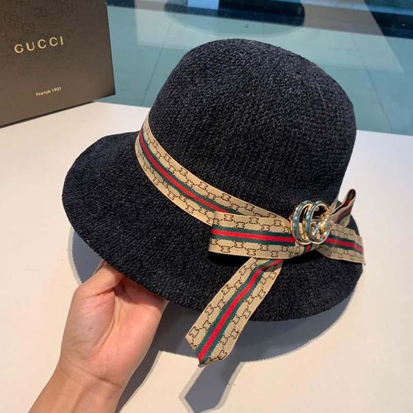 2019 fashionable luxury fisherman hat designer hat luxury casual hat fashion logo canvas making fashion hardware classic embroidery 151, Blue;gray
2019 fashionable luxury fisherman hat designer hat luxury casual hat fashion logo canvas making fashion hardware classic embroidery 151, Blue;gray
