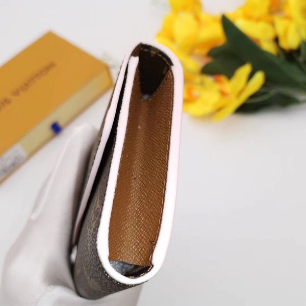 2020 wholesale leather wallet for women multicolor designer short wallet card holder women purse classic zipper pocket victorine, Red;black
2020 wholesale leather wallet for women multicolor designer short wallet card holder women purse classic zipper pocket victorine, Red;black