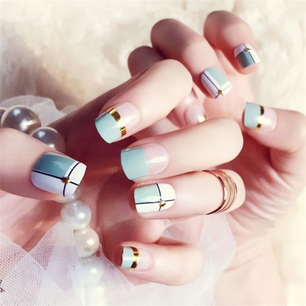 24pcs/set vintage gold line false nails finished short design full cover nail tips press on nail artificial fake nails with glue, Red;gold
24pcs/set vintage gold line false nails finished short design full cover nail tips press on nail artificial fake nails with glue, Red;gold