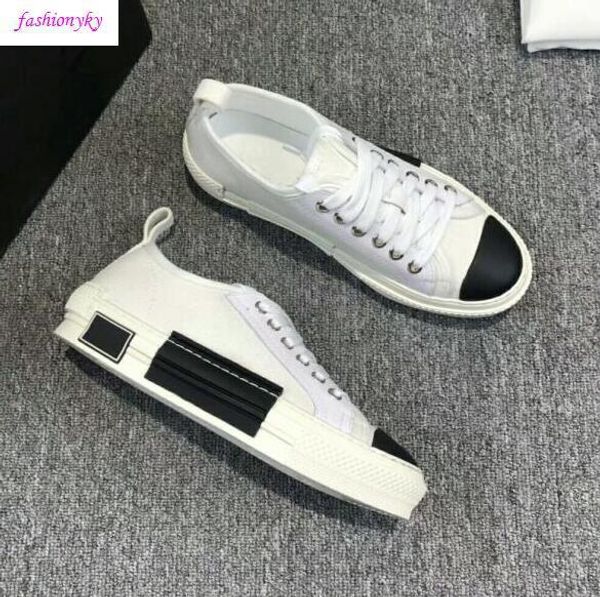 classics b23 "single m classic as the main vision, in the way of large-area printing on the upper lovers shoes size 40with box, Black
classics b23 "single m classic as the main vision, in the way of large-area printing on the upper lovers shoes size 40with box, Black