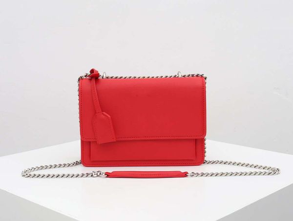 2020 logod специальные счетчики отдыха топ-дизайнер сумки гладкий ретро кожа одно плечо флип-сумка наклонный сумка сумка конструктора пояса 
2020 logod специальные счетчики отдыха топ-дизайнер сумки гладкий ретро кожа одно плечо флип-сумка наклонный сумка сумка конструктора пояса