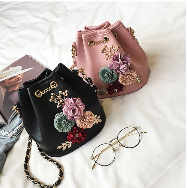 new fashion trend women handbag pu leather bucket shoulder bag chain flowers crossbody bag female chic messenger hand bags
new fashion trend women handbag pu leather bucket shoulder bag chain flowers crossbody bag female chic messenger hand bags